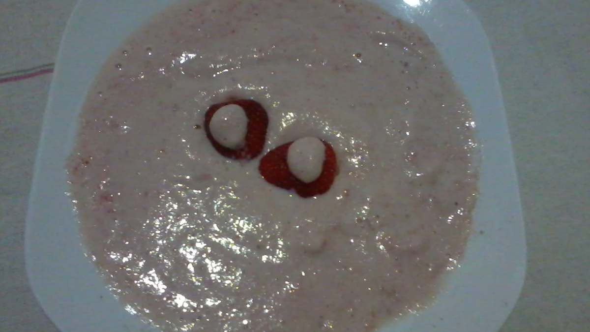 Mingau de morango com Mucilon