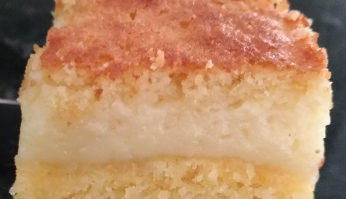 Bolo de fubá cremoso do Seu Mário