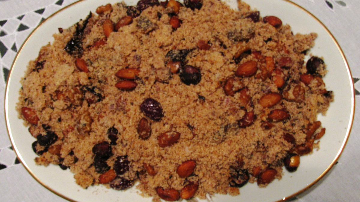 Farofa crocante de avelãs