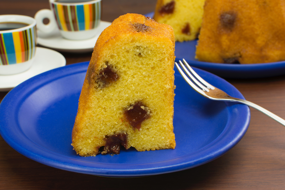 Bolo de milho com goiabada: receita e como fazer - Cantinho de Ná