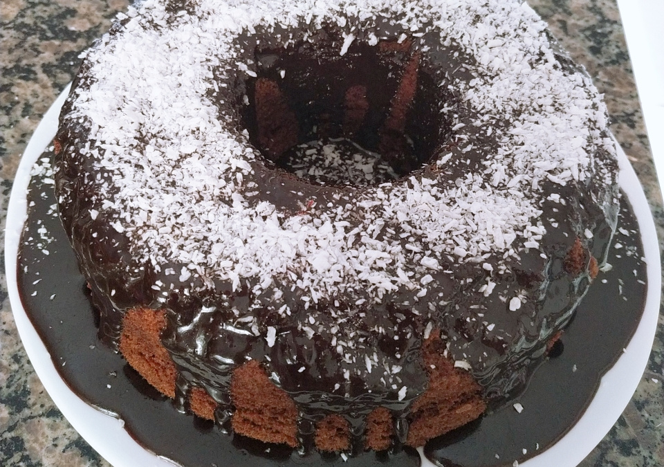 Bolo de chocolate no micro-ondas