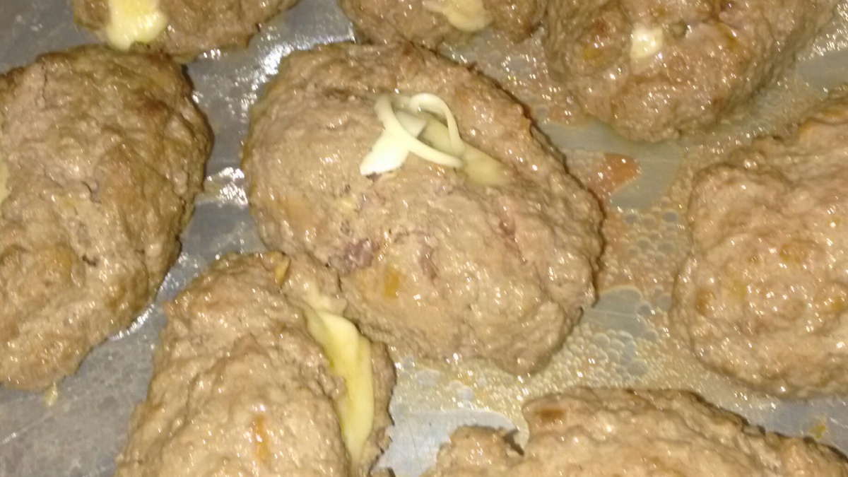 Almôndega recheada
