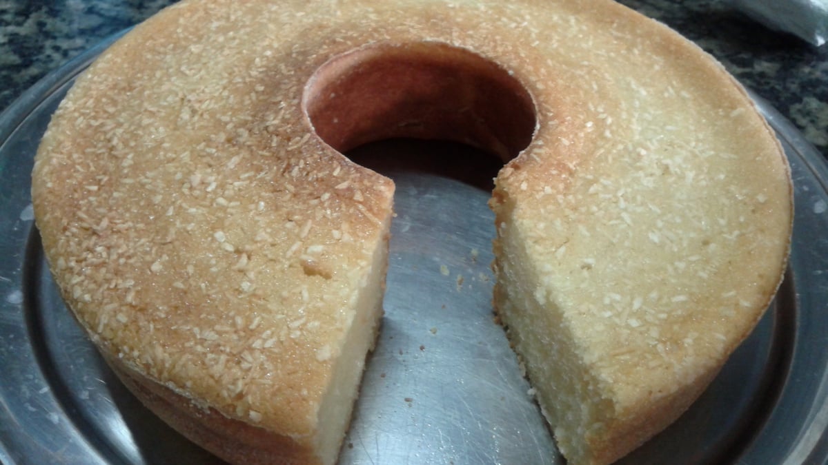 Bolo de macaxeira fácil e rápido