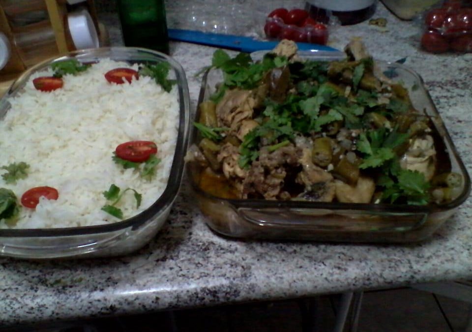 Frango caipira ao molho