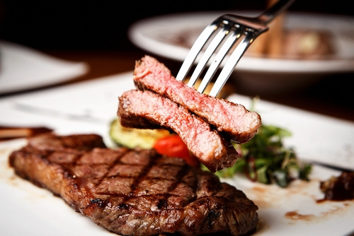 Bife perfeito: 8 dicas para fazer uma carne de restaurante
