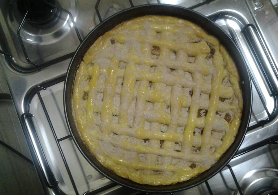 Torta de maçã fácil, rápida e saborosa