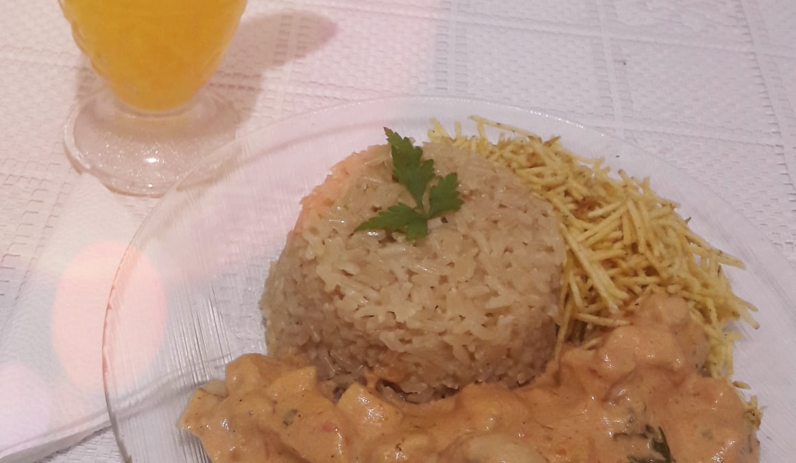 Estrogonofe de frango fácil