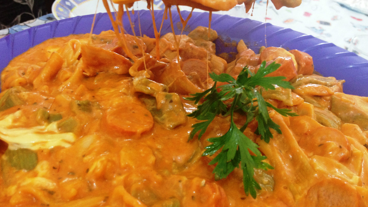 Macarrão de 7 minutos cremoso na panela de pressão