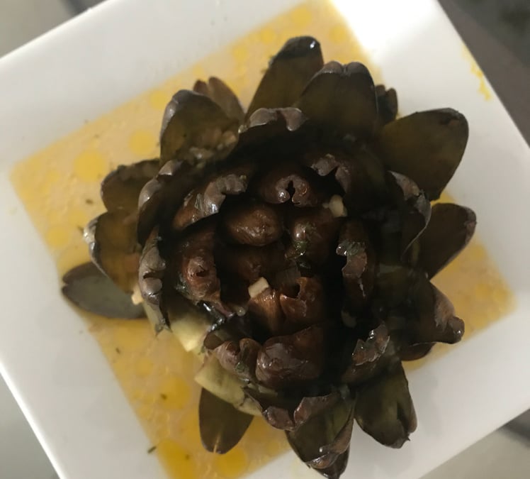Alcachofra ao molho de alho e óleo