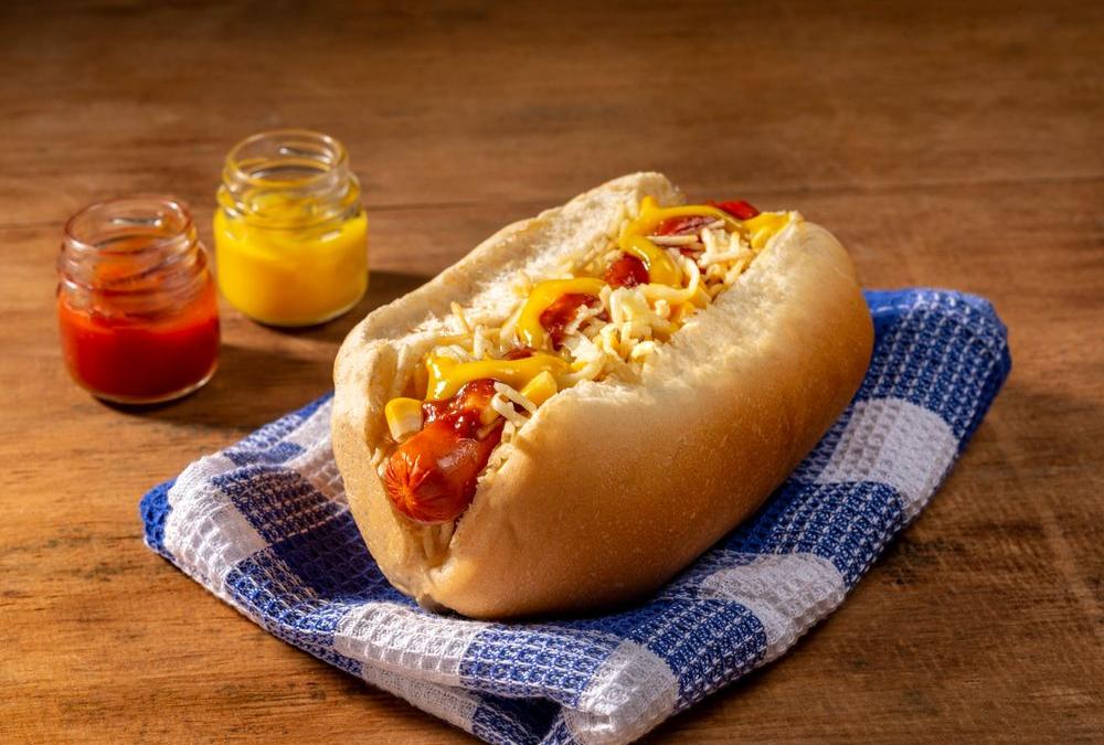 Brazilian Hot Dog - O autêntico Cachorro Quente Brasileiro