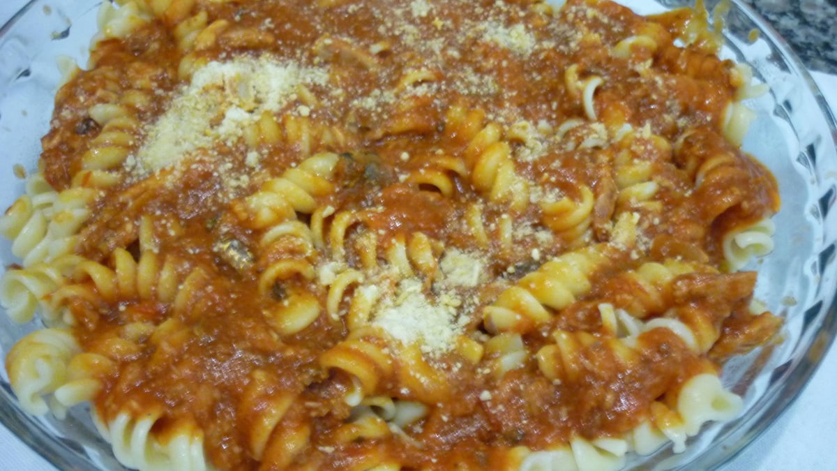 Macarrão com sardinha
