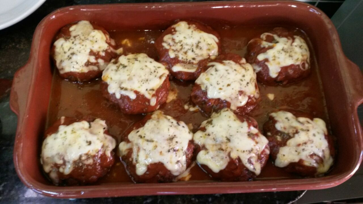 Linguiça à parmegiana