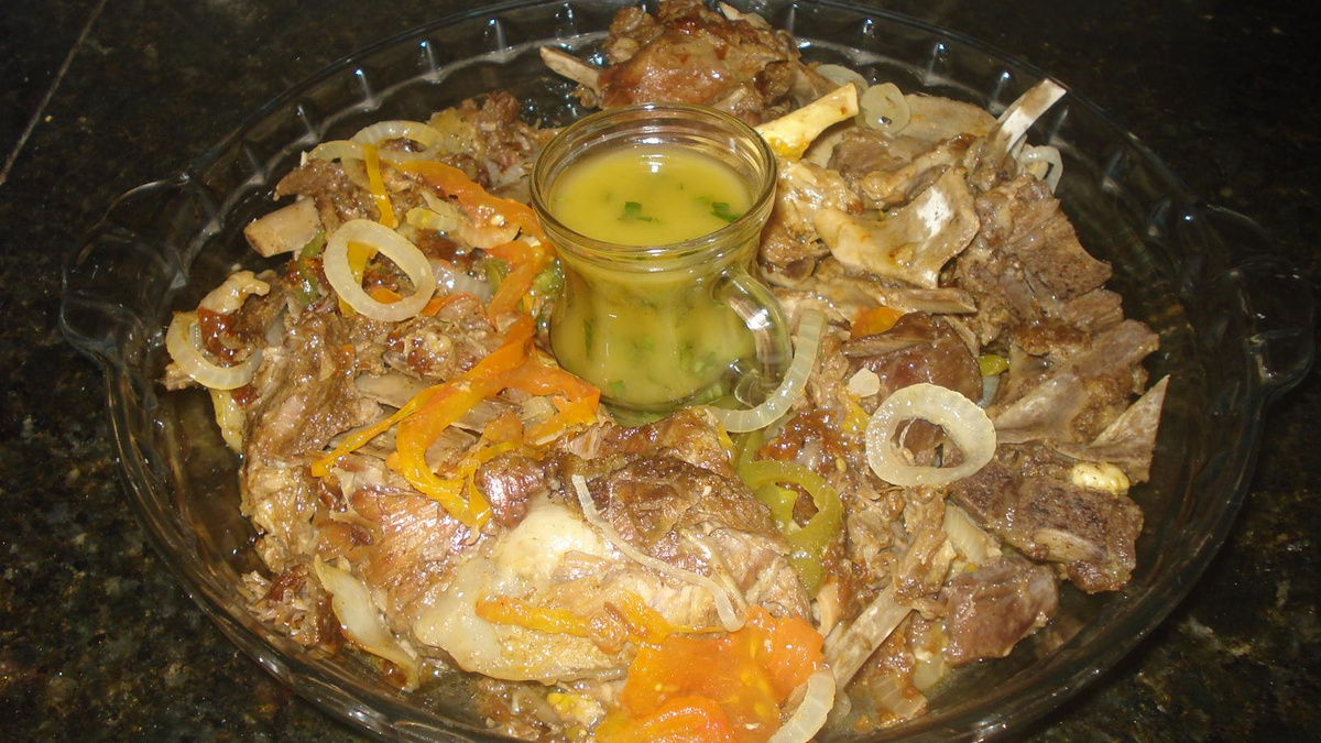 Molho de Hortelã ( delicioso com carneiro)