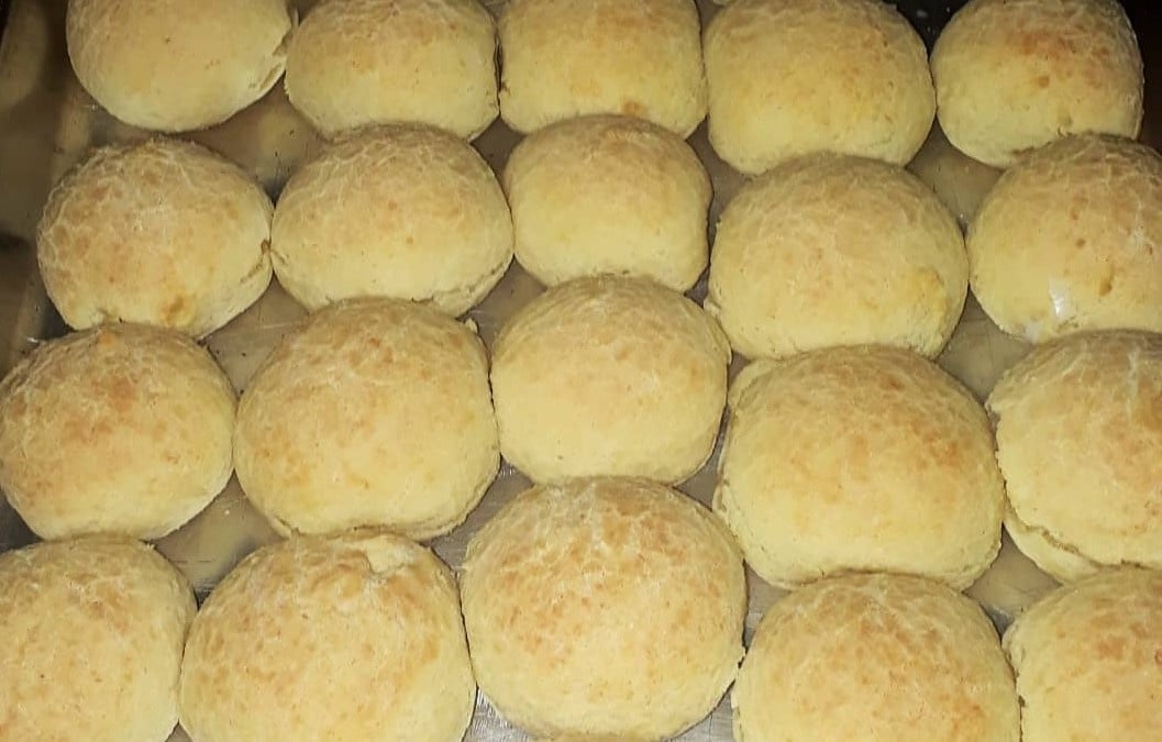 Pão de queijo crocante