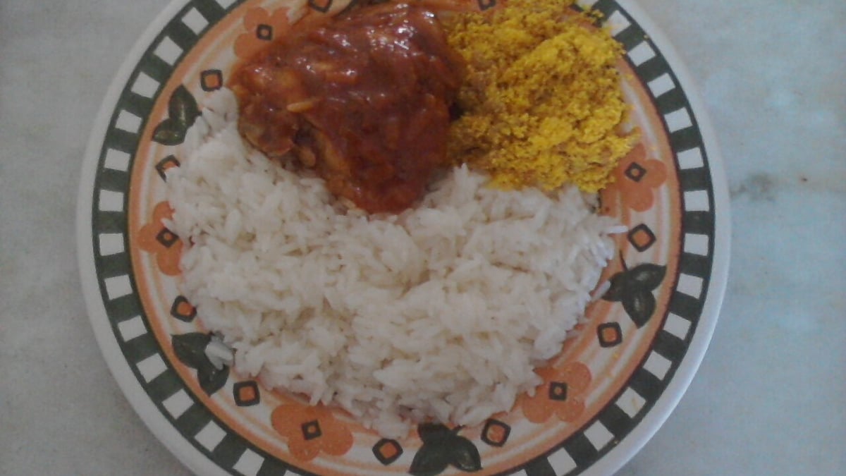 Frango ao molho de tomate