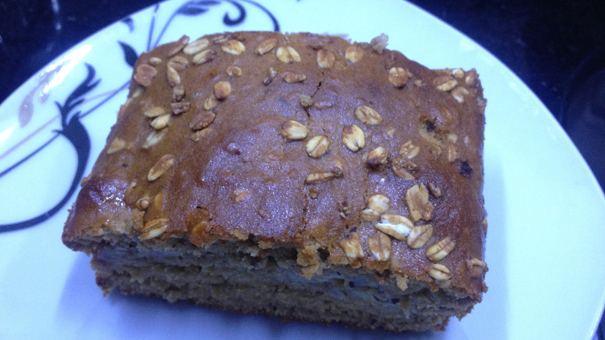 Bolo de banana com aveia