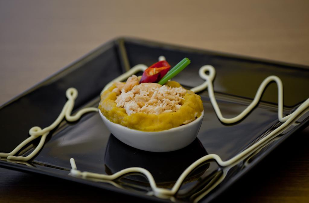 Escondidinho de bacalhau, opções (peixe, frango ou carne moida ou desfiada)