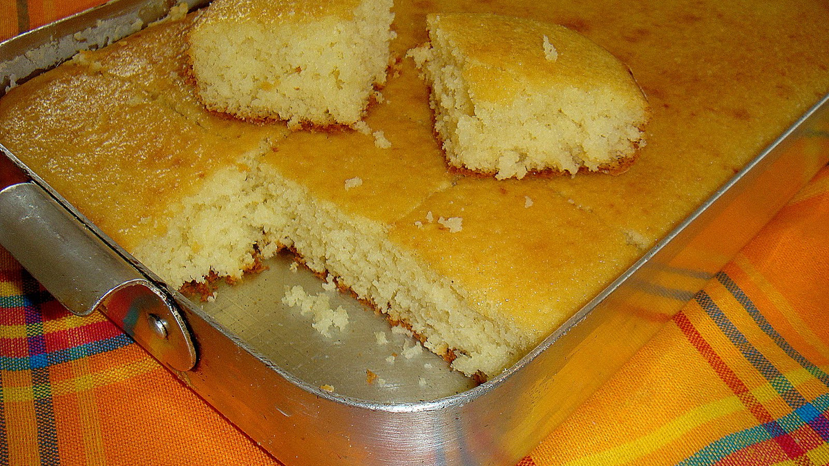 Bolo simples