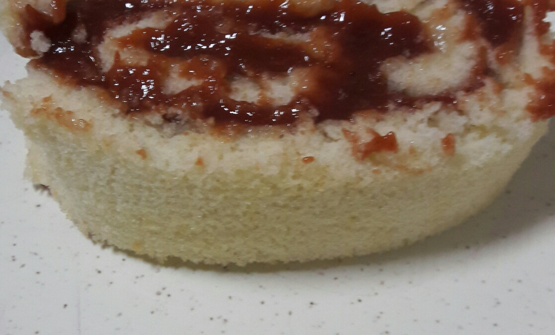 Rocambole de goiabada prático