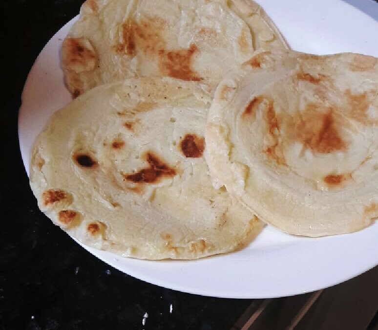 Pão de queijo de frigideira fitness