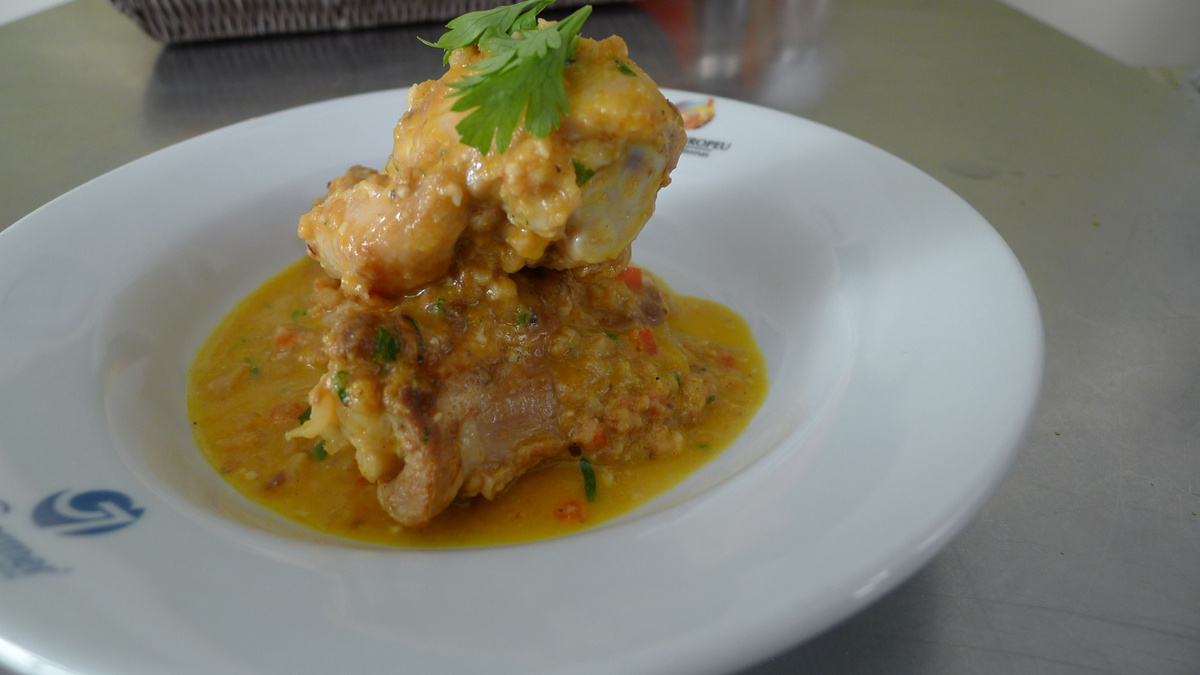 Xinxim de galinha - Bahia