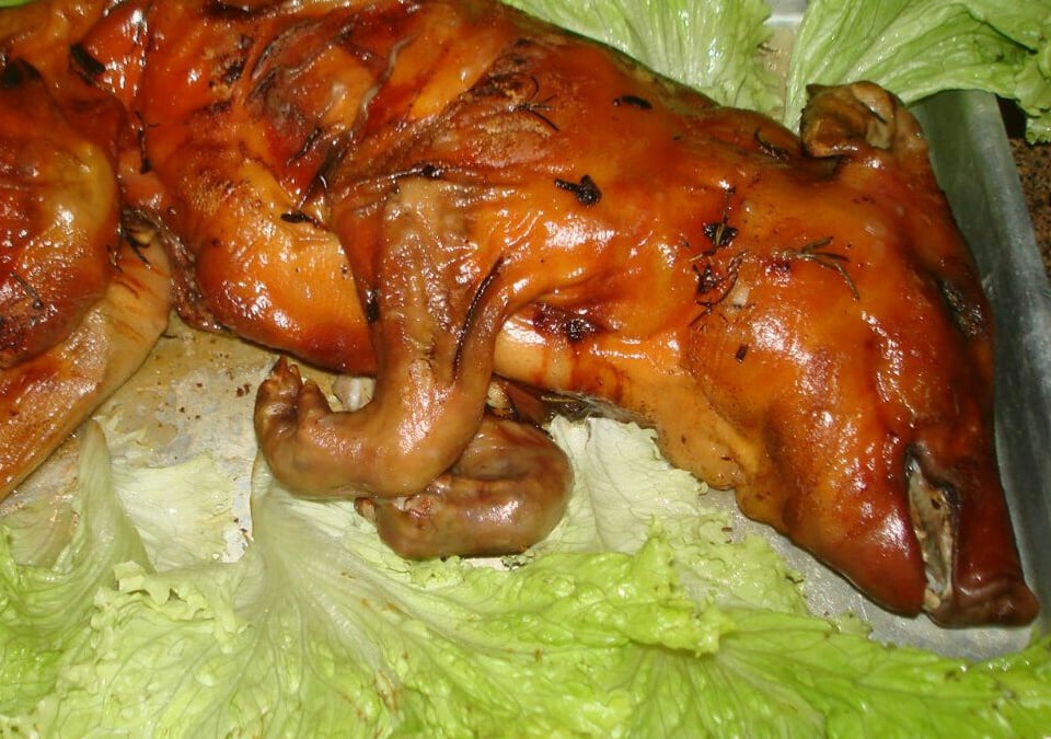 Leitão à pururuca