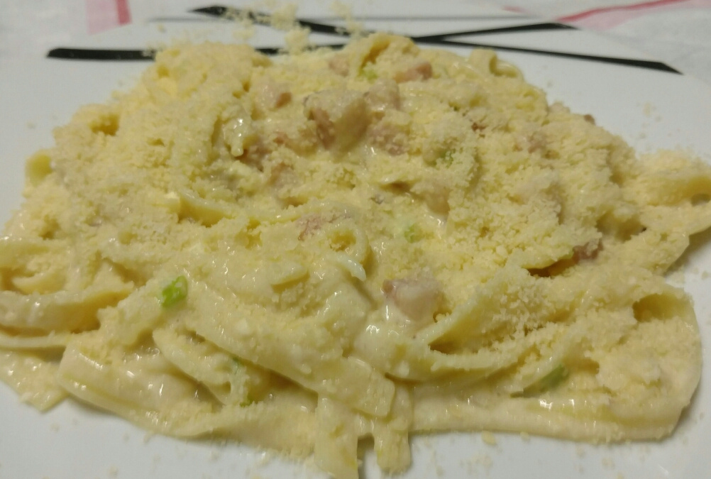 Massa carbonara suave