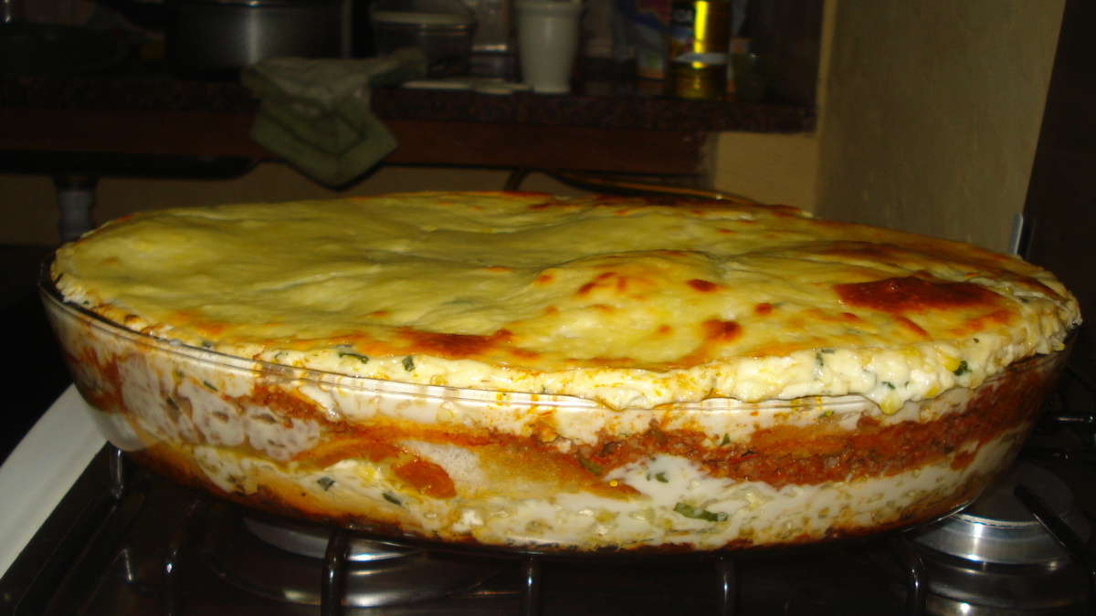 Lasanha de pão sírio