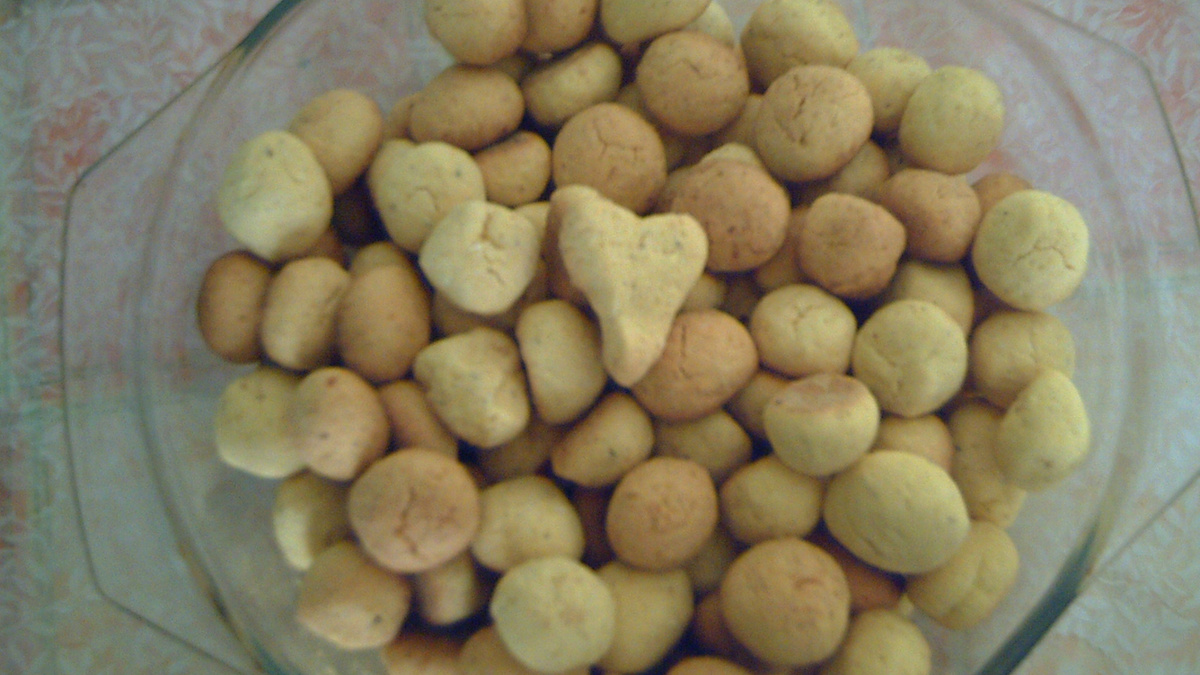 Biscoitos amarelinhos