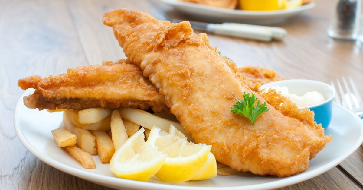 Peixe empanado na airfryer
