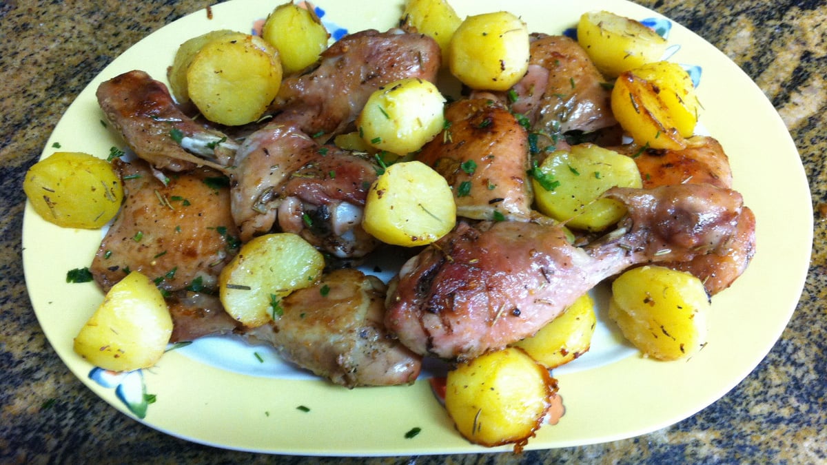 Frango com batata estilo da vovó para impressionar