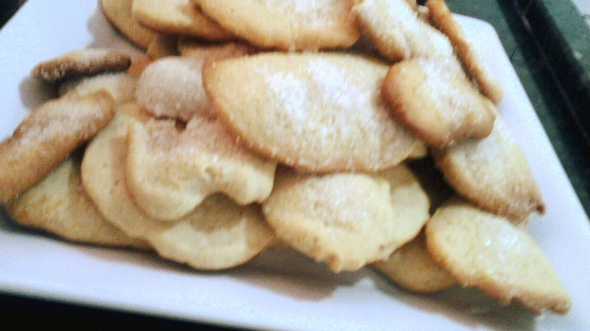 Biscoitinhos açucarados caseiros
