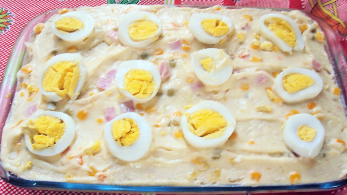 Torta de pão de forma de legumes