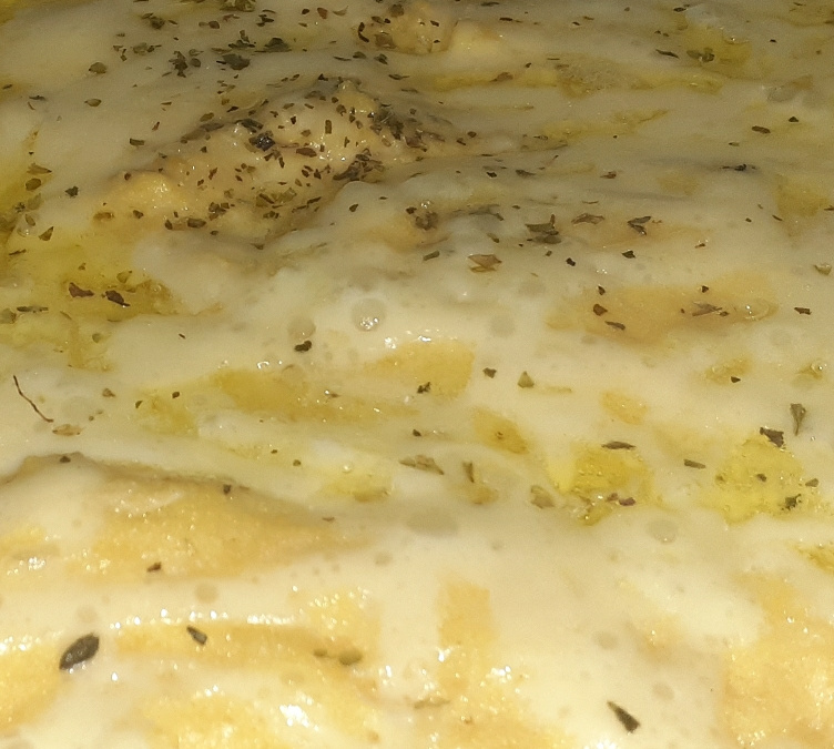 Torta rápida e nutritiva de fubá de micro-ondas