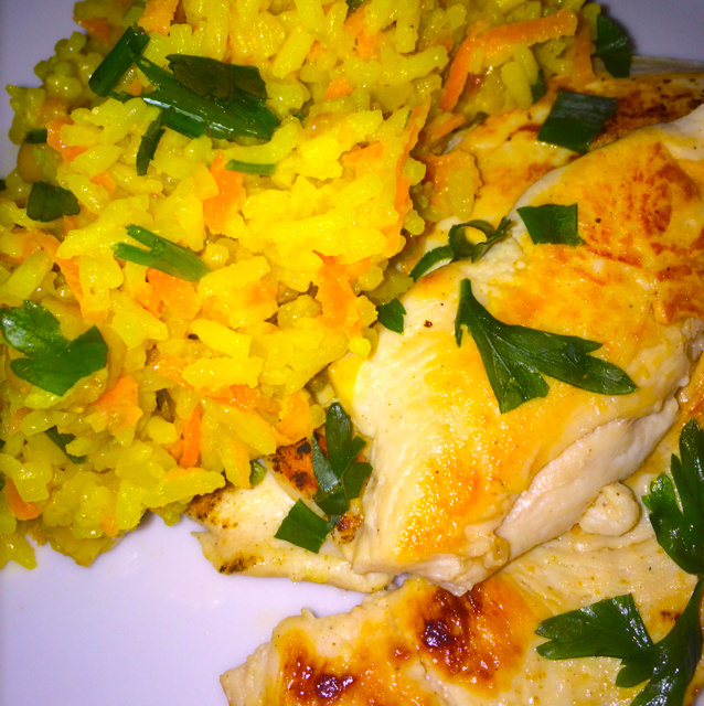 Arroz indiano com grão de bico