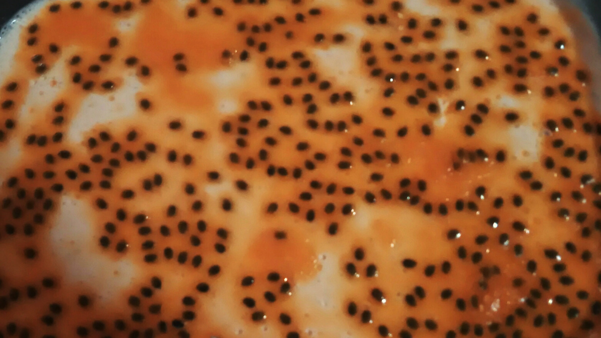 Mousse de maracujá (fácil, rápido e gostoso)