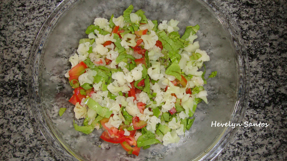 Salada de couve-flor