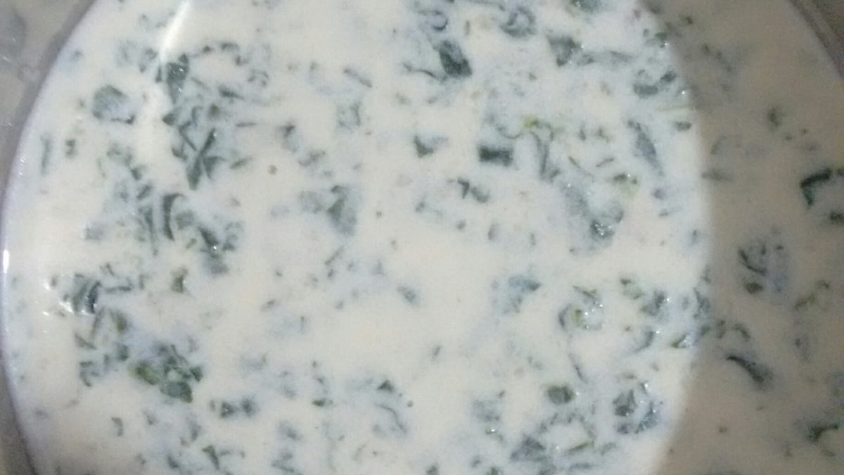 Molho Branco com Espinafre