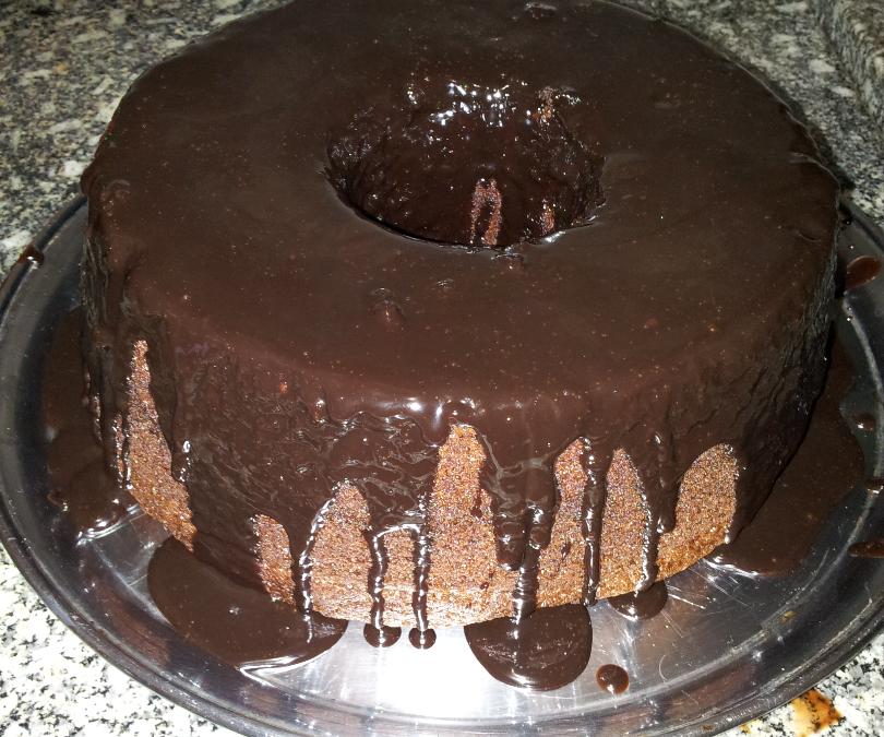 Bolo de Chocolate Simples e Fofinho - Minha Receita