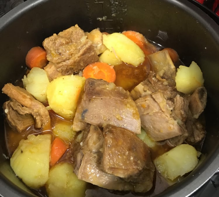 Costela na panela de pressão elétrica