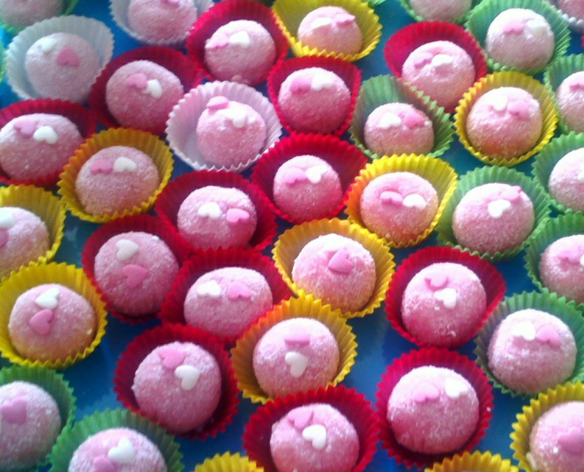 Docinhos de morango para festa