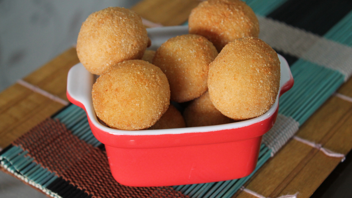 Bolinha de queijo superprática