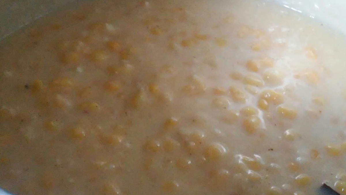 Munguzá (canjica amarela)