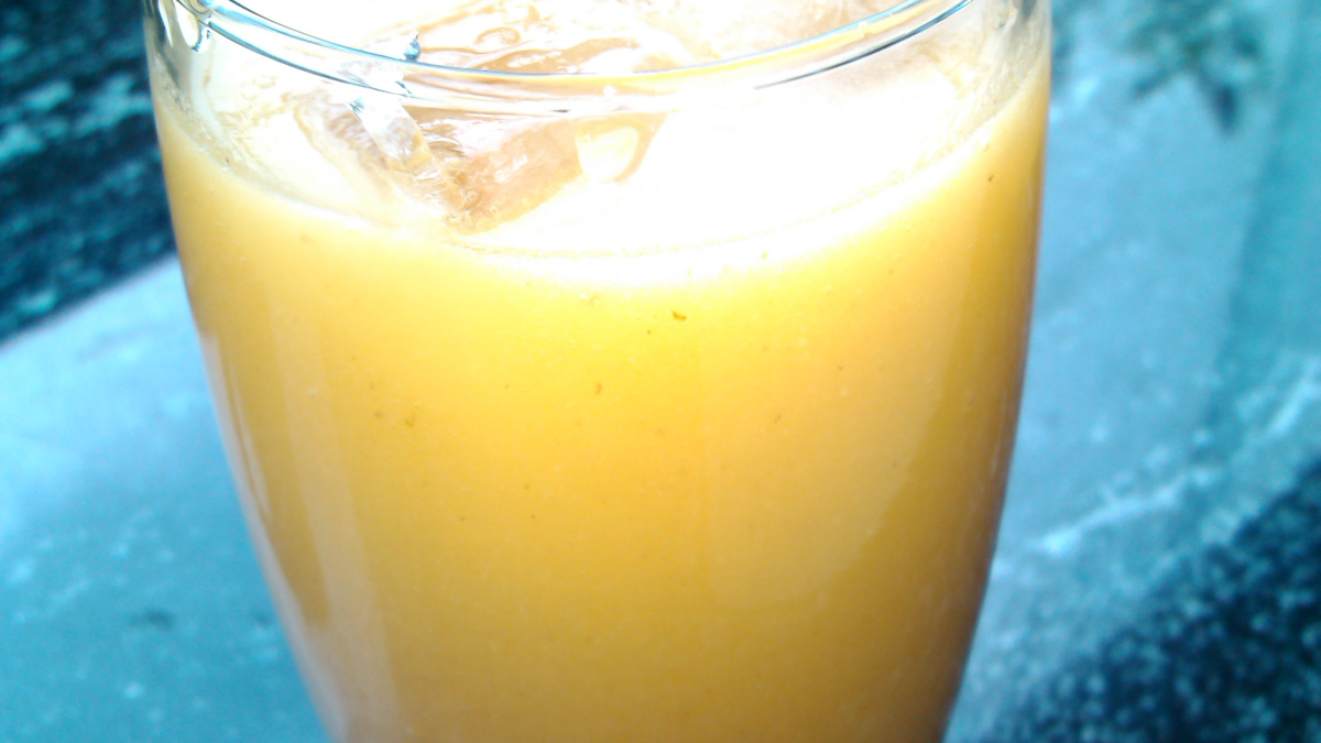 Suco amarelo detox