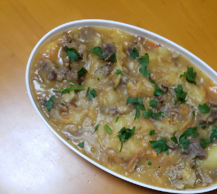 Mandioca com carne seca