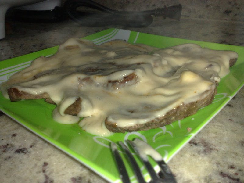 Bife ao creme de palmito
