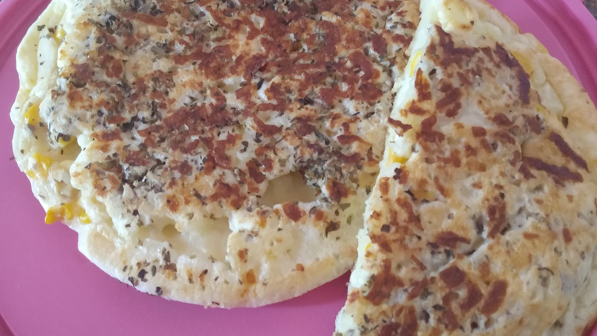 Pão de queijo de frigideira fácil rápido e gostoso
