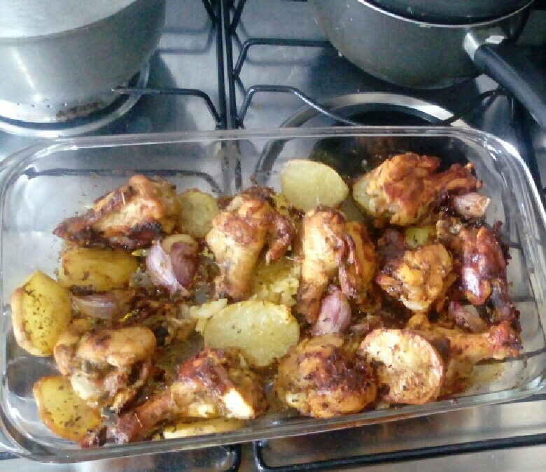 Frango assado suculento