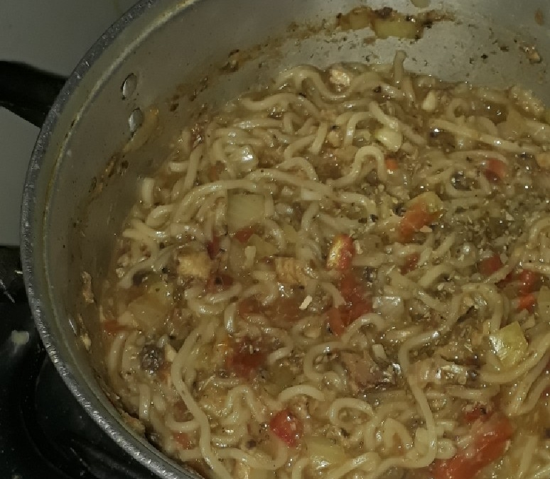 Miojo com sardinha