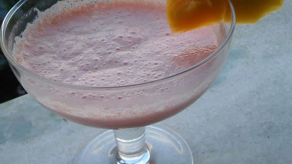 Coquetel de frutas sem álcool